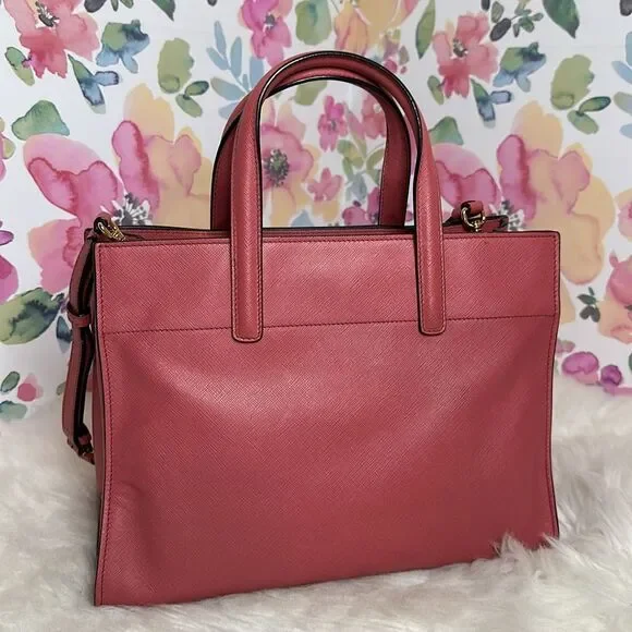 💯Authentic Prada Soft Triple Pocket Convertible Tote Safiano🍀 - Picture 11 of 17